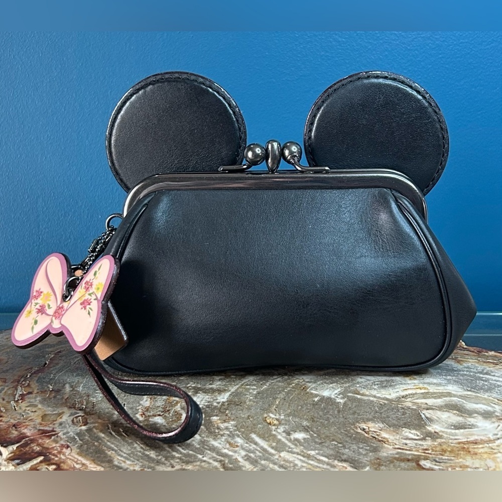 Disney x Coach Minnie Mouse Ears Framed Kiss-lock Clutch Limited Edition F30212 - Picture 17 of 17